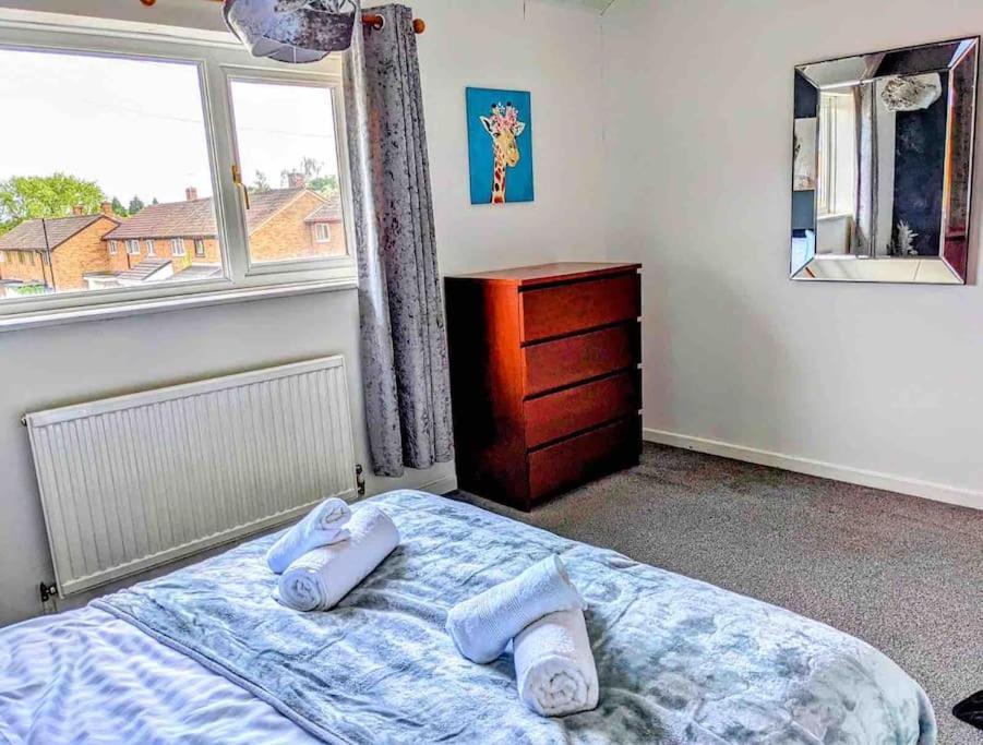 Hidden Gem !Stunning 3 Bedroom Home In Sheffield Handsworth Eksteriør bilde