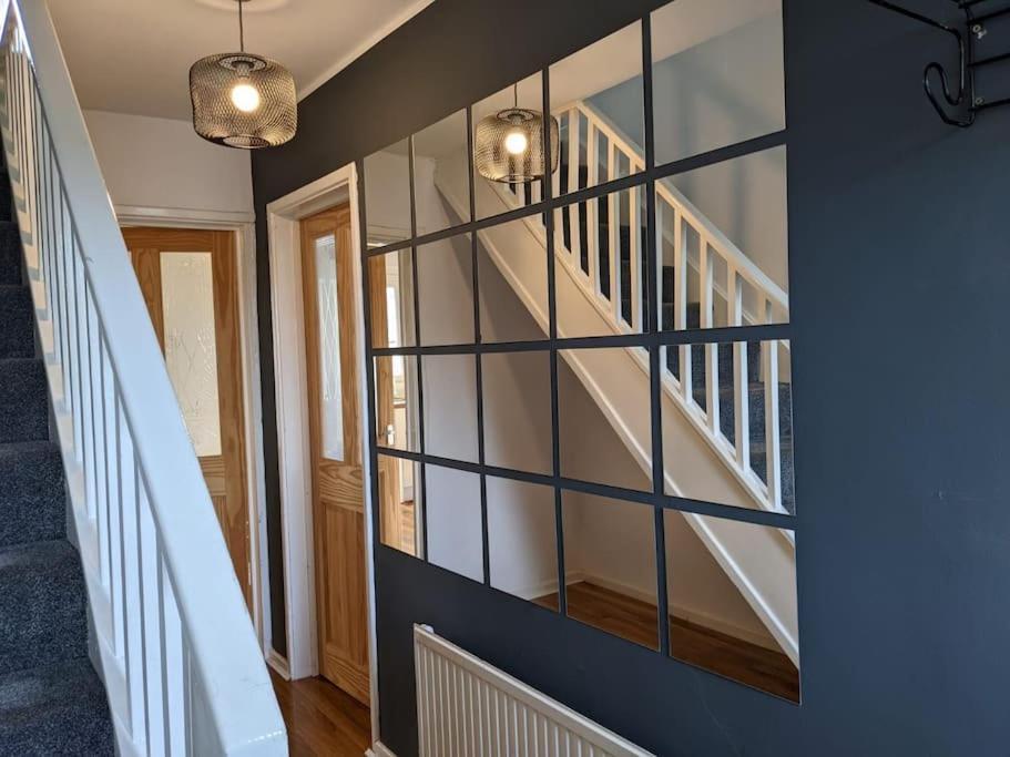 Hidden Gem !Stunning 3 Bedroom Home In Sheffield Handsworth Eksteriør bilde